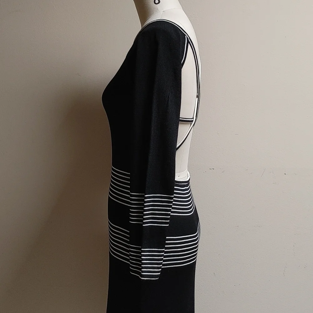 Vintage Poi....by Krizia Knit Italian Open Back Black White Striped Fitted Dress - Picture 16 of 16